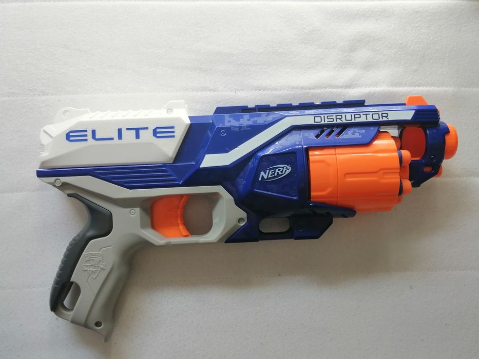 Nerf elite como nova