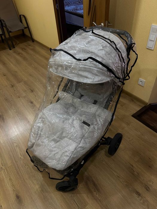 Продам дитячу візочок BabyHit Impulse (Light Grey) — в дуже доброму стані