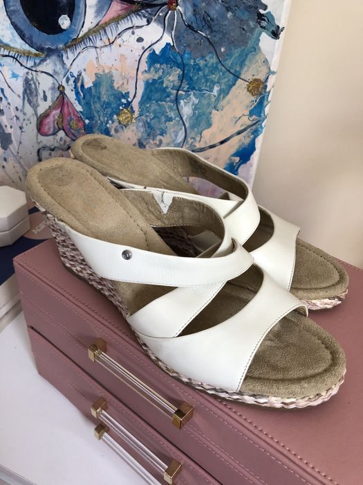 Klapki espadryle Rockport  39 ecru skóra naturalna , koturna ,nowe