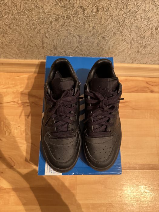 Жіночі кросівки adidas forum bold w
