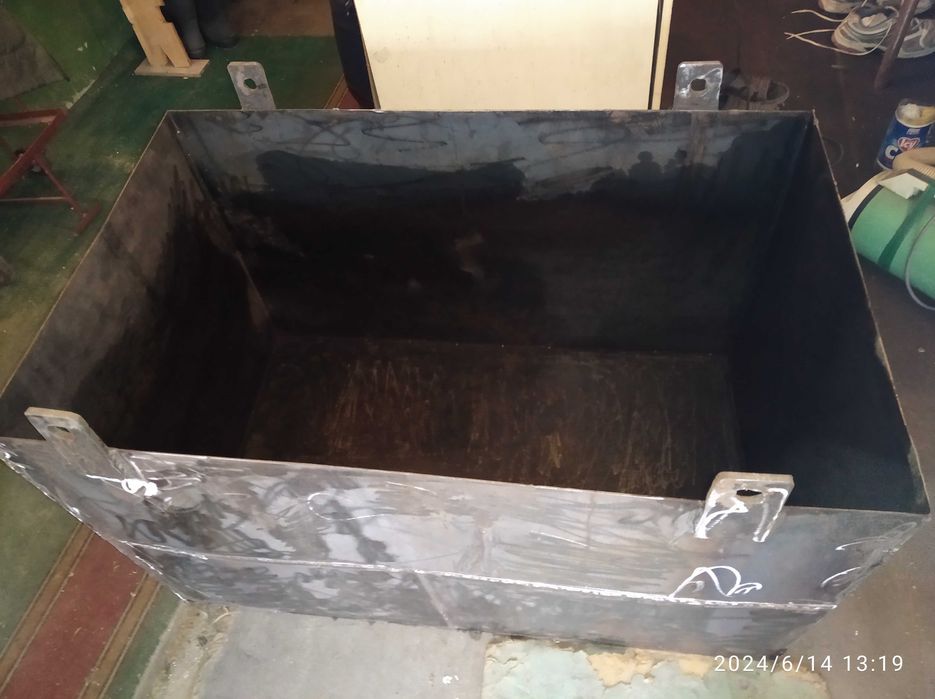 Бак металлический, черный металл, лист 2 мм, 1,20*0,62*0,62