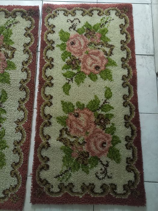 Tapetes de quarto novos