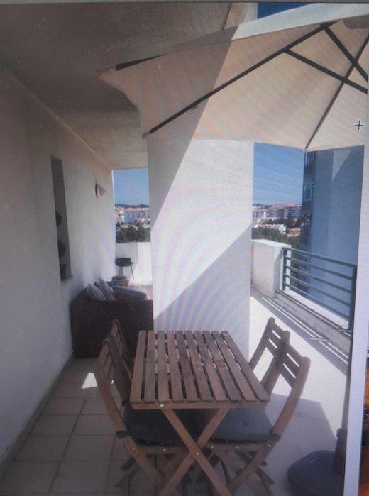 Recheio de casa, aparadores, sofas, mesas, candeeiros ... 50 a 120€