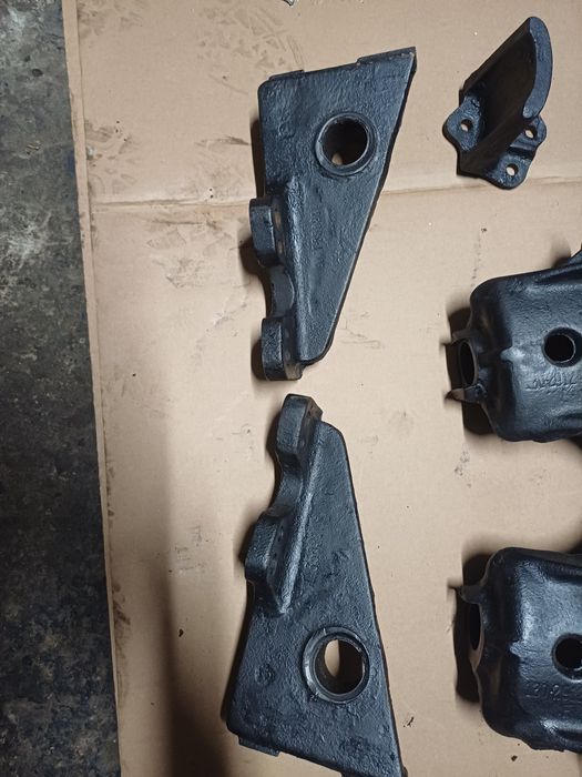 Кронштейни рисор зіл