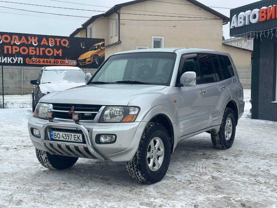 Mitsubishi Pajero | 2001 рік | 3.5 бензин | Автомат