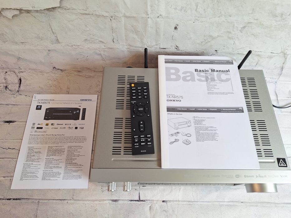 7.2 Onkyo TX-NR575 4k60p Dolby Atmos Vsion HDR BT Wi-Fi