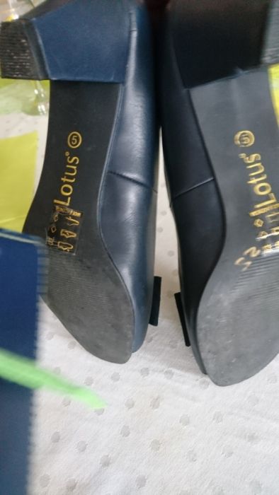 Śliczne damskie buty