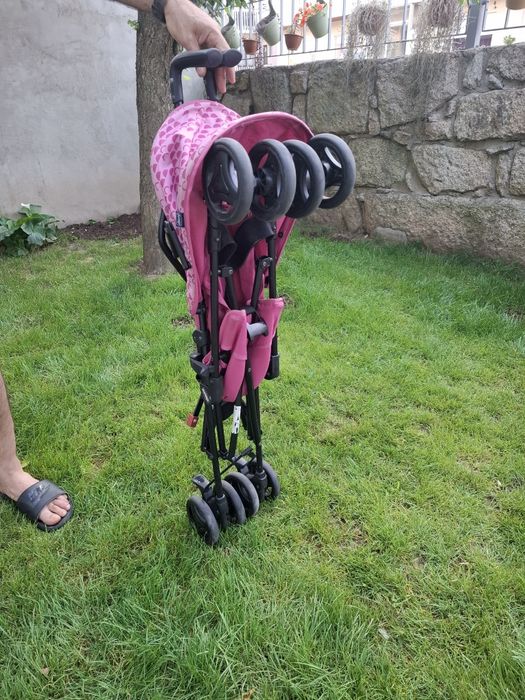 Carrinho de passeio Chicco para crianças até 15 kg