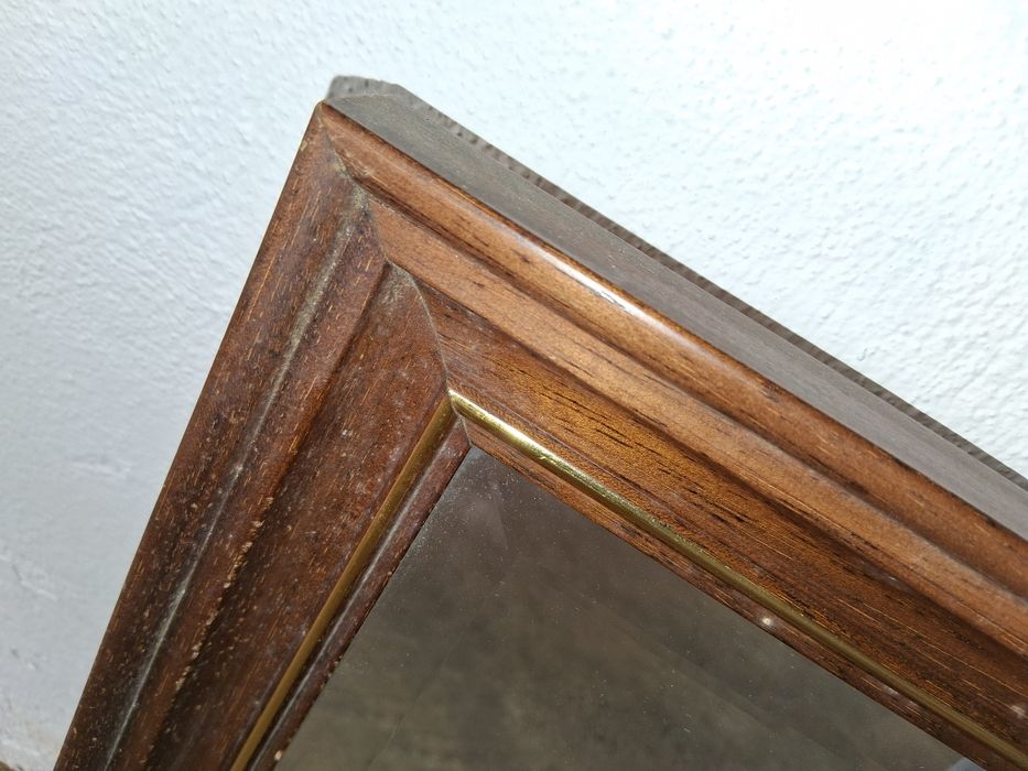 Wood-framed mirror64553103424770123