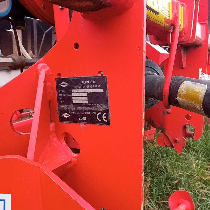 Сівалка бурякова KUHN 18 рядна 45 см