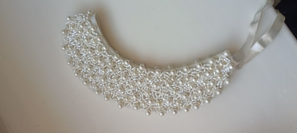 Kołnierz z koralików