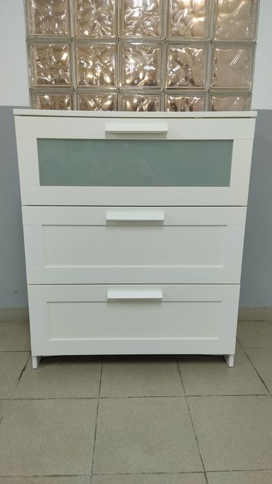 Comoda branca IKEA