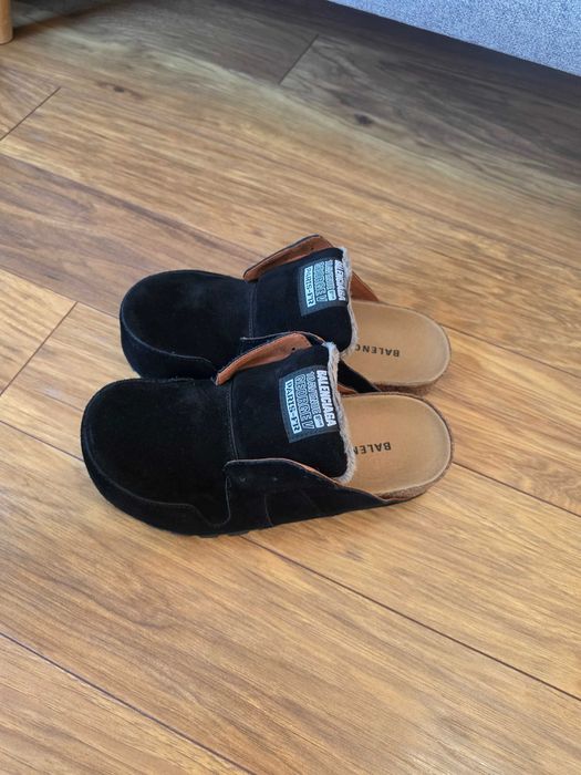 Balenciaga klapki Dumbo