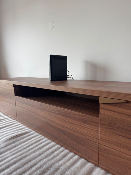 Móvel de TV NOVO nogueira 200cm