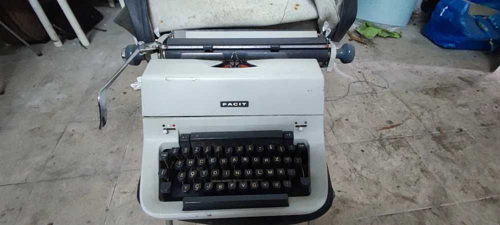 Máquinas de escrever