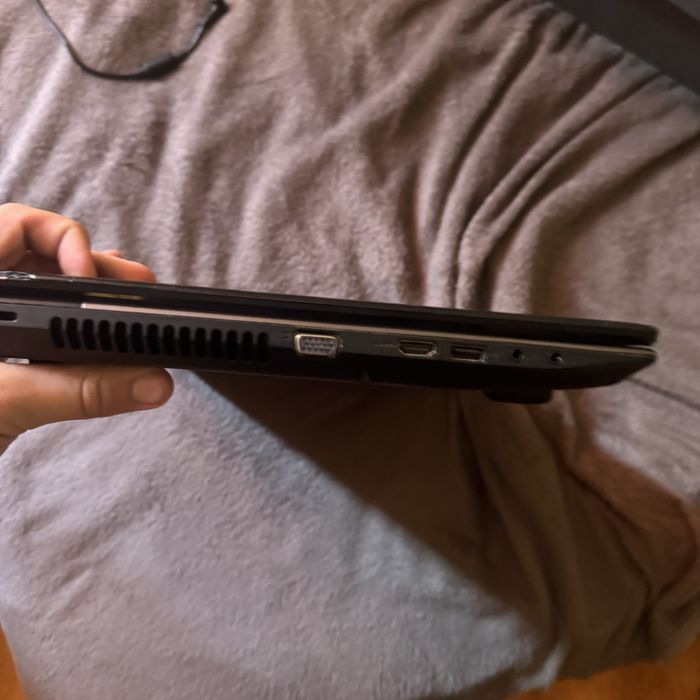 Acer Aspire V3-571G – na części / uszkodzony