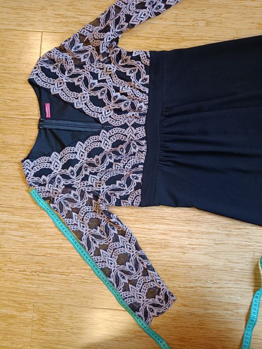 Elegancka sukienka ciążowa HappyMum
