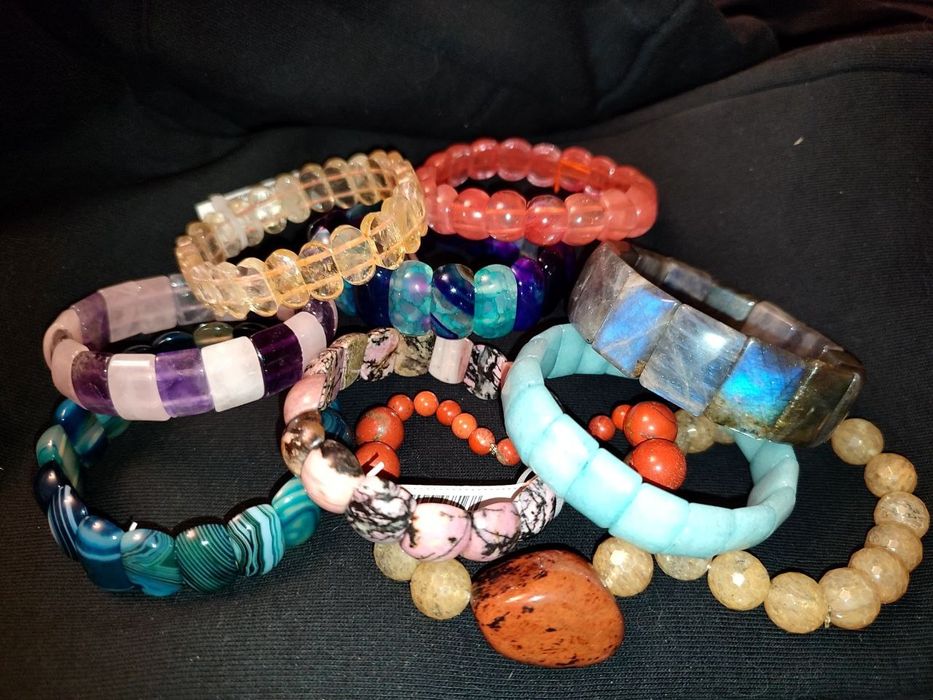 Браслеты из натуральных камней