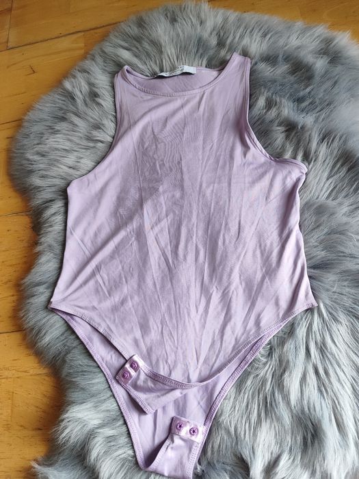 Liliowe body r.M
