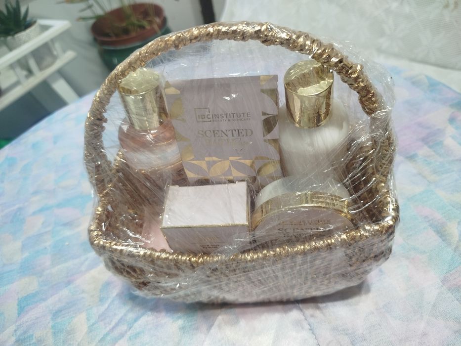 Coffret Conjunto Spa sais de banho IDC Institute Scented Bath (5 Pcs) – NOVO SELADO