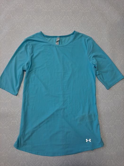 Спортивна жіноча футболка Under Armour