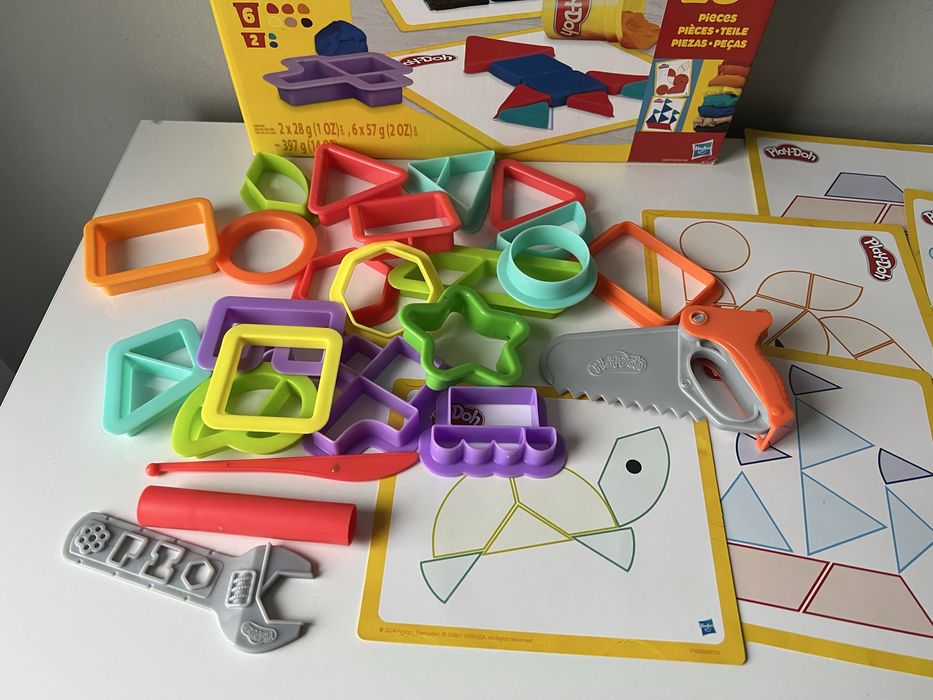Zestaw play doh buduj i ksztaltuj