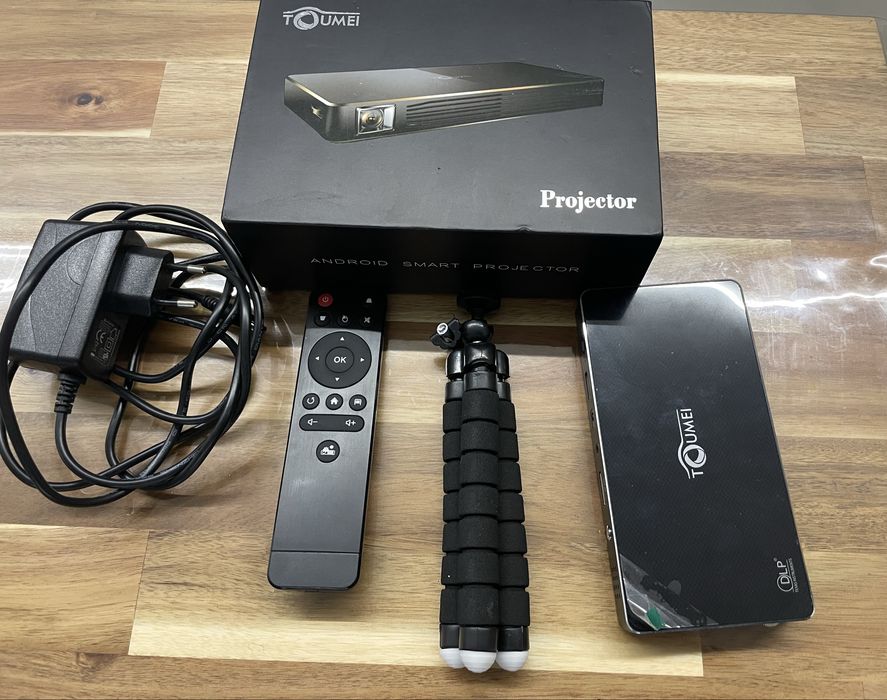 Projetor portatil a bateria