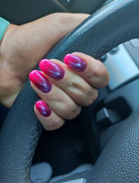 Oferuję wykonanie manicure pedicure