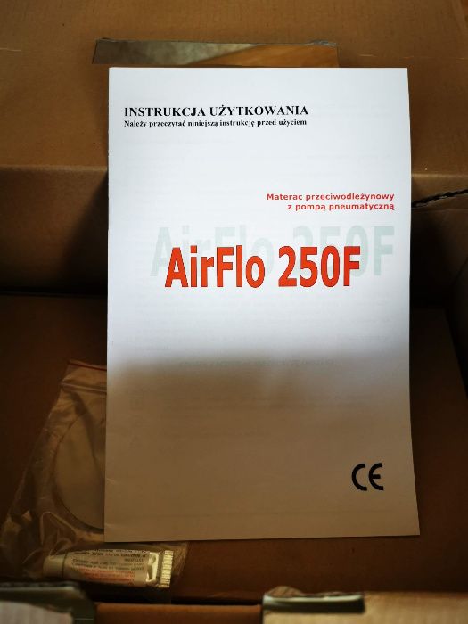 Materac przeciwodleżynowy z pompą firmy AKSON AirFlo250F