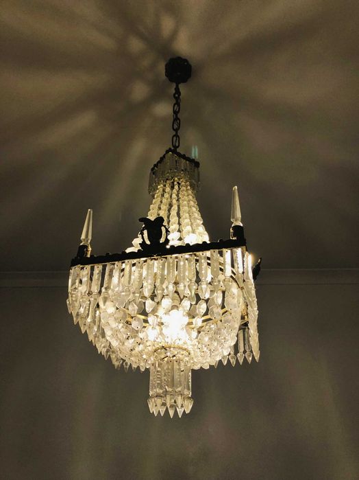 Lustre antigo, estilo séc.XIX, impecavel.