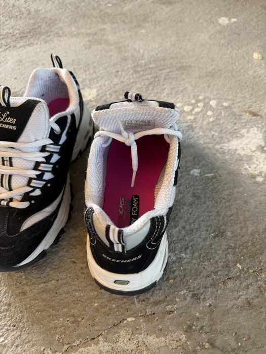 Skechers D’Lites