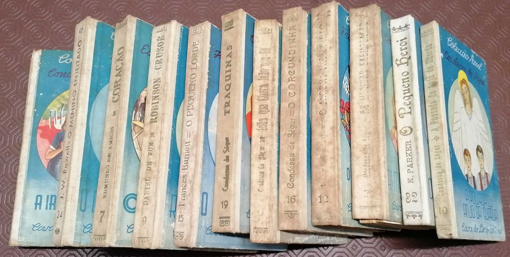 Livros Coleção Azul, muito antigos, 12 un, por 40€