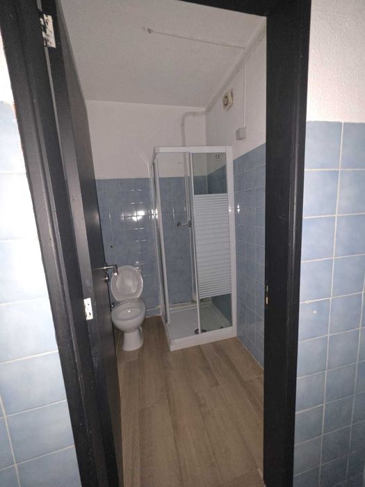 Arrenda-se espaço comercial - TONDELA