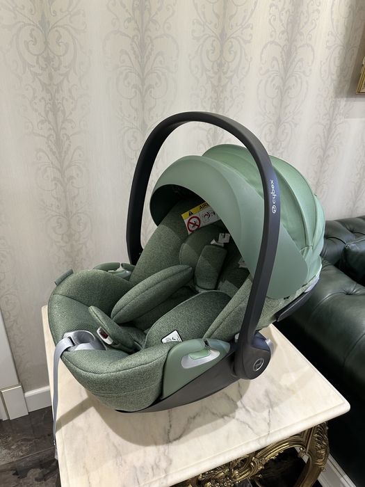 Автокрісло Cybex Clooud