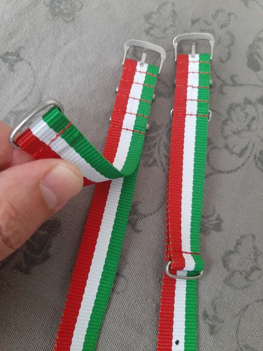 Ремешок нейлон к часам,18 мм, итальянский флаг.Фанатам, футбол,подарок