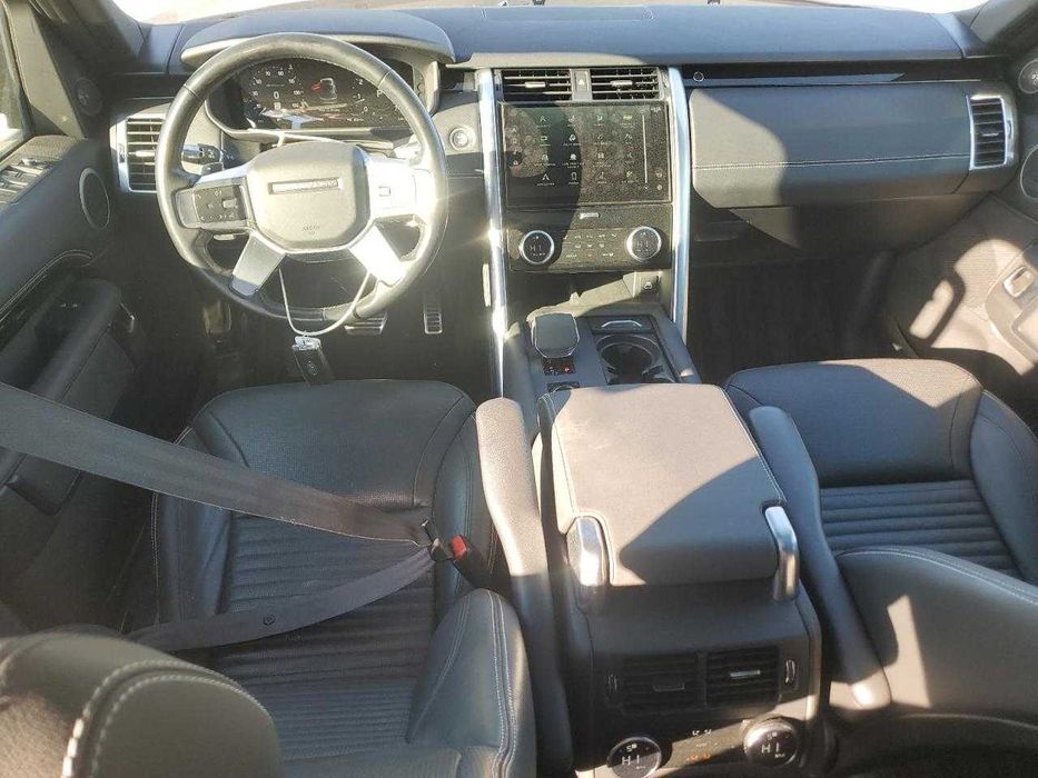 Land Rover Discovery R-Dynamic (2021)