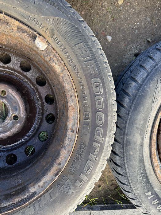 Felgi kola opony zimowe r14 165/70 4x100
