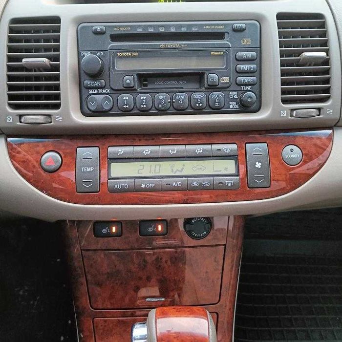 Toyota Camry 2005 V покоління/XV30  2.4 AT (160 к.с.) 85тис пробігу