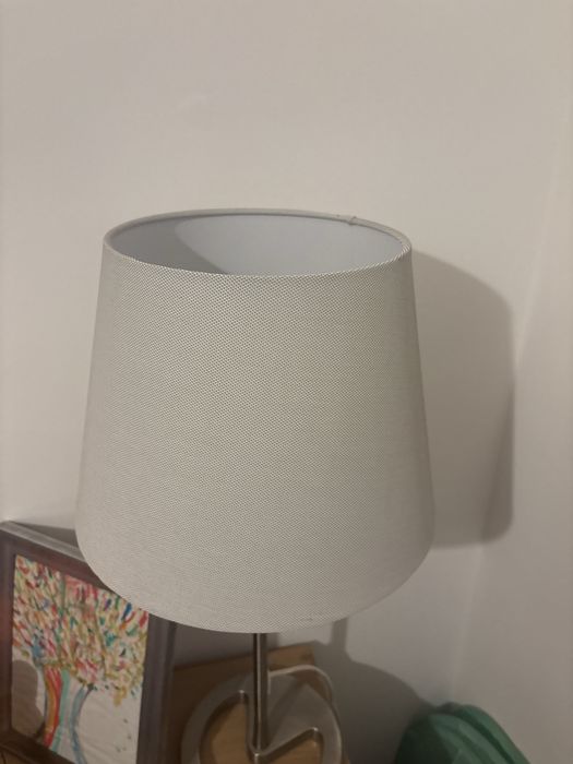 Candeeiro de mesa branco ikea