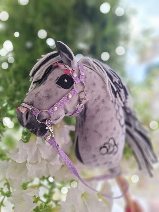 Hobby horse a4  ,jabłkowity,ogłowie ,wodze