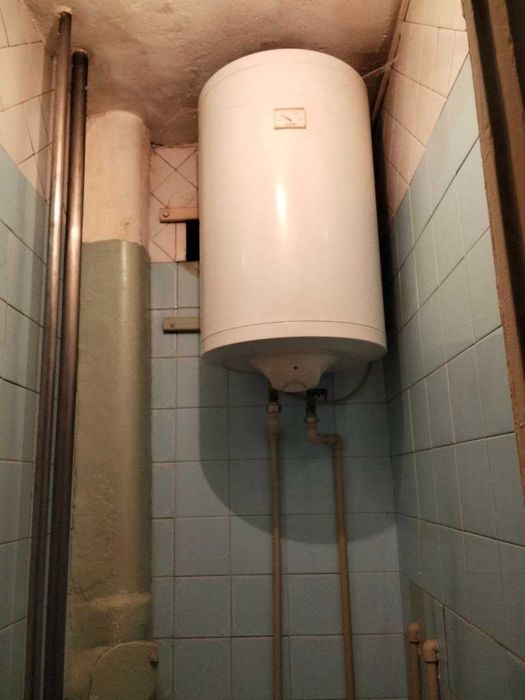 Продам 3кімнатну квартиру на Черемушках, 1/9