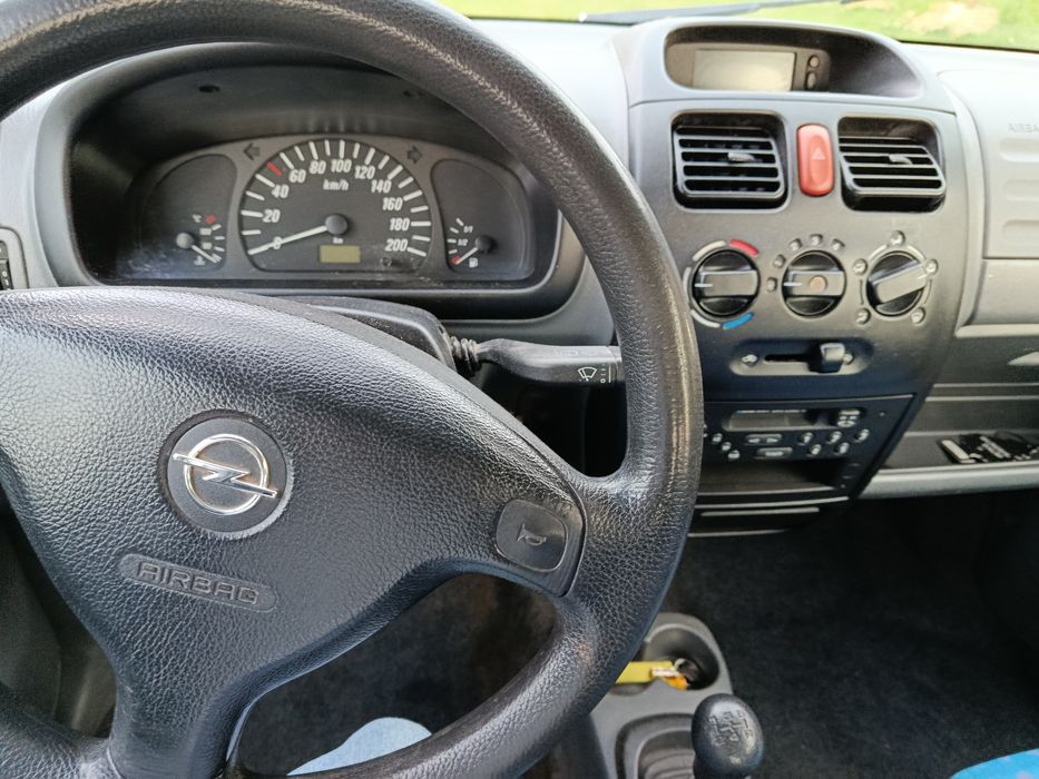 Sprzedam sprawne autko do pracy Opel Agila