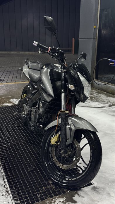 Аренда прокат продажа Bajaj ns 200