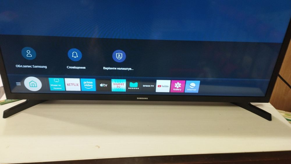 Телевізор smart Samsung ue32t5300