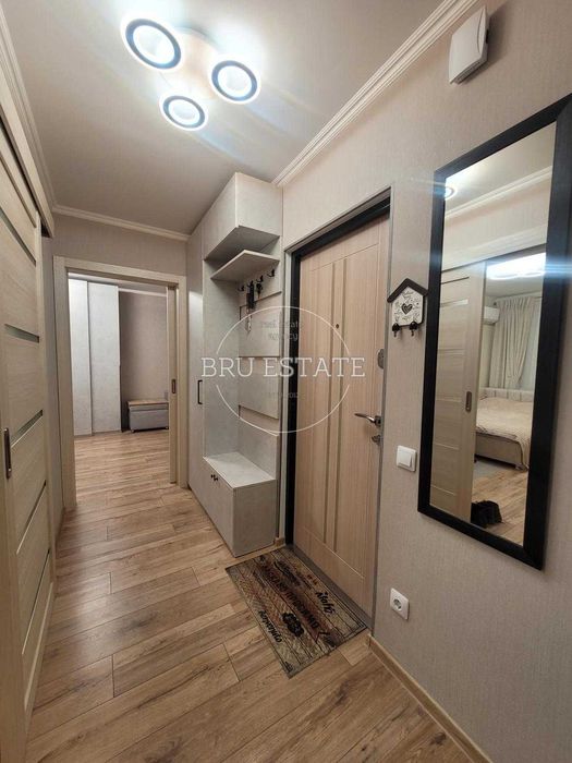 Продам 2к кв-ру з новим ремонтом Березняки, м. Лівобережна, 5 хв