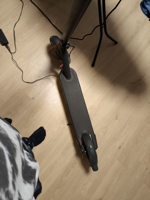 zmienie xiaomi 4 PRO (Mi electric scooter 4 pro)