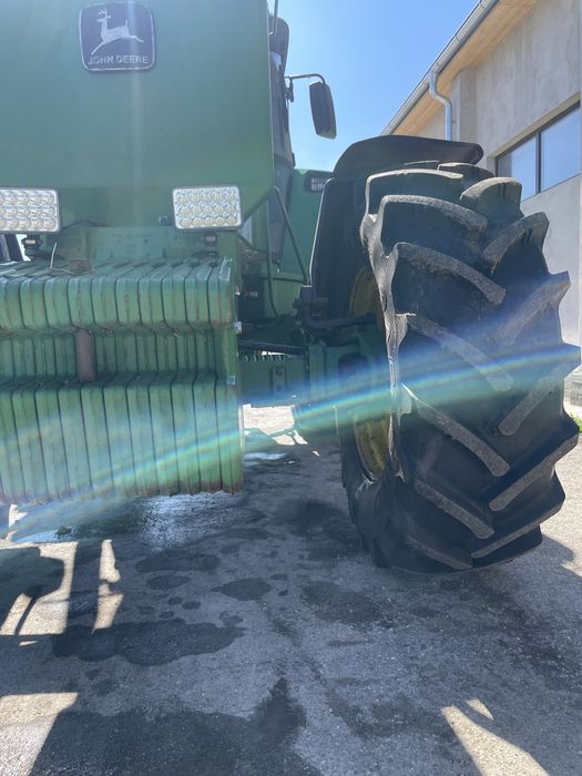 Трактор John Deere 4955