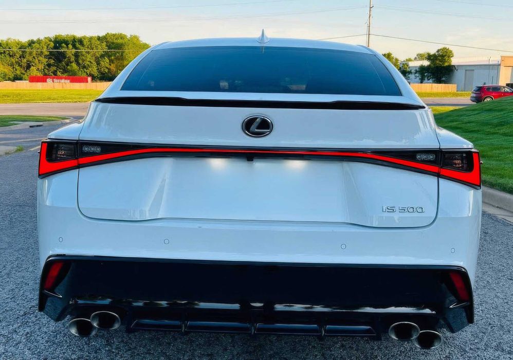 Lexus IS500 F Sport Performance Premium      2023