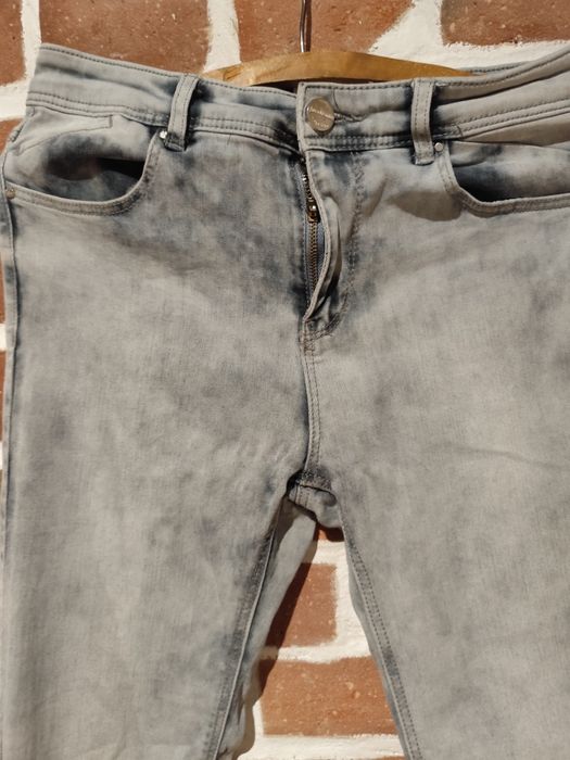 Szare marmurkowe Stradivariusy