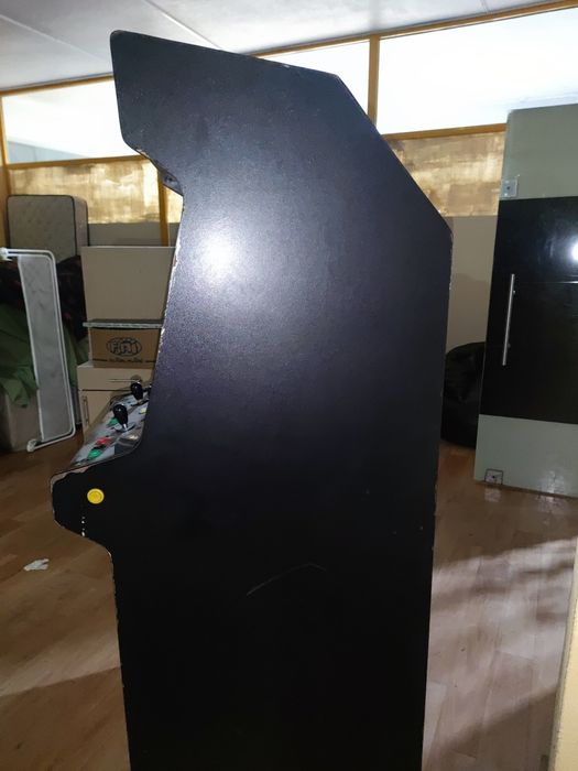 Máquina arcade dos anos 90